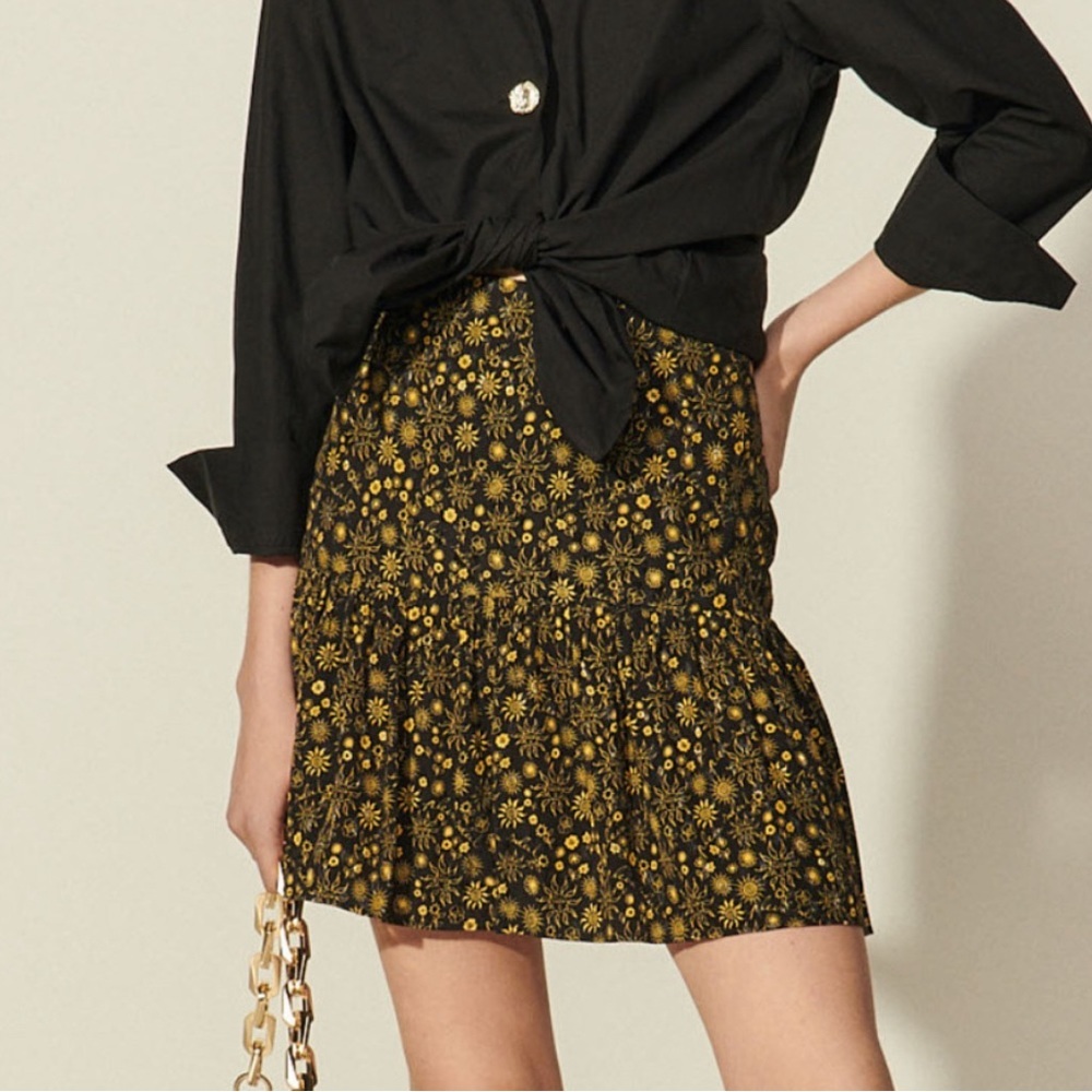 SANDRO mini skirt floral skater style